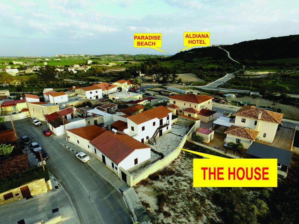 הוילה Alaminos Charoullas Traditional Mansion מראה חיצוני תמונה