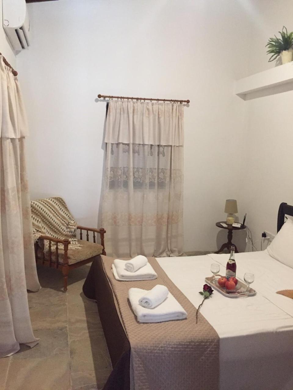 הוילה Alaminos Charoullas Traditional Mansion מראה חיצוני תמונה