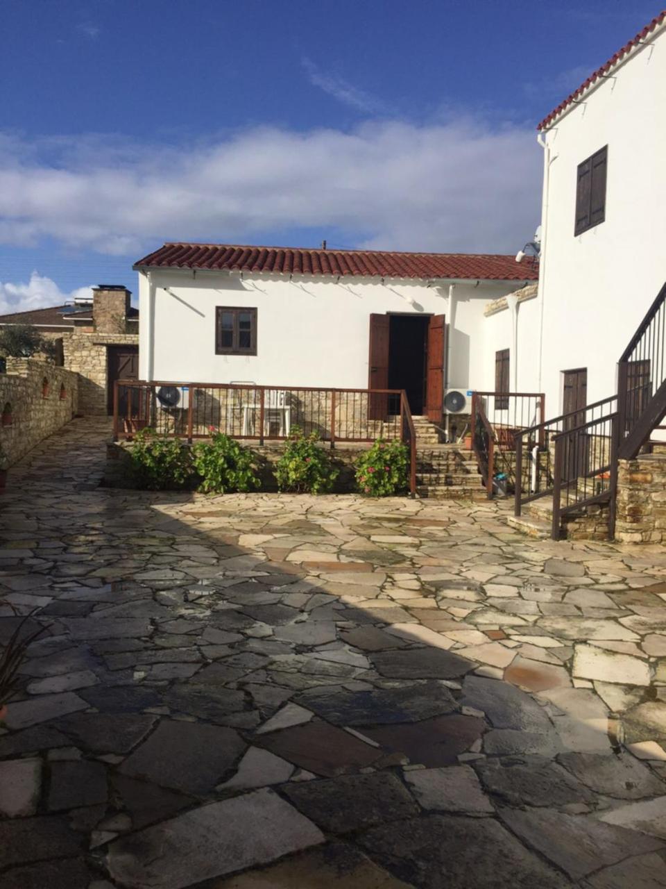 הוילה Alaminos Charoullas Traditional Mansion מראה חיצוני תמונה