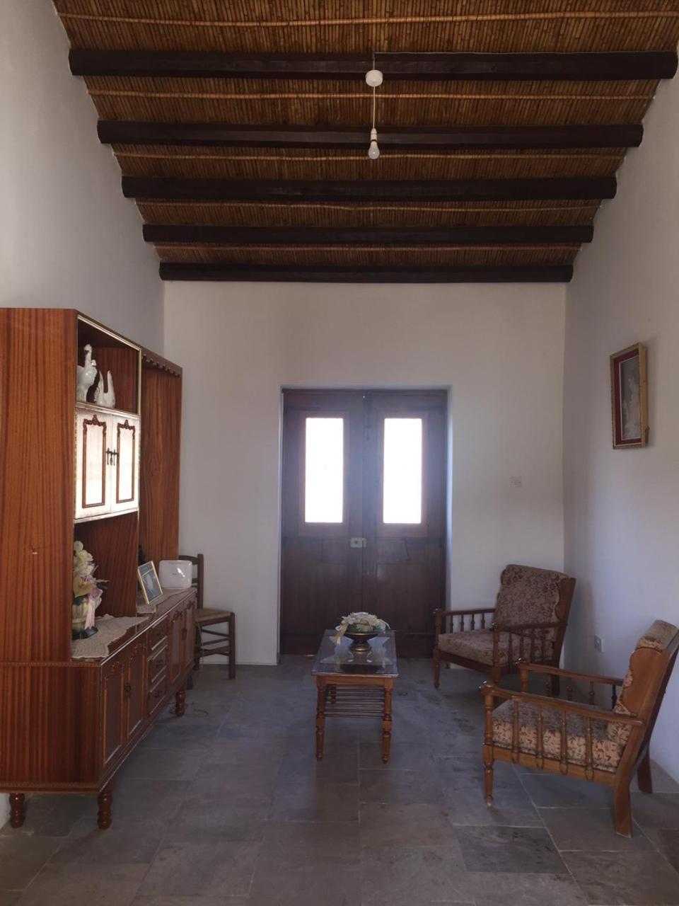 הוילה Alaminos Charoullas Traditional Mansion מראה חיצוני תמונה
