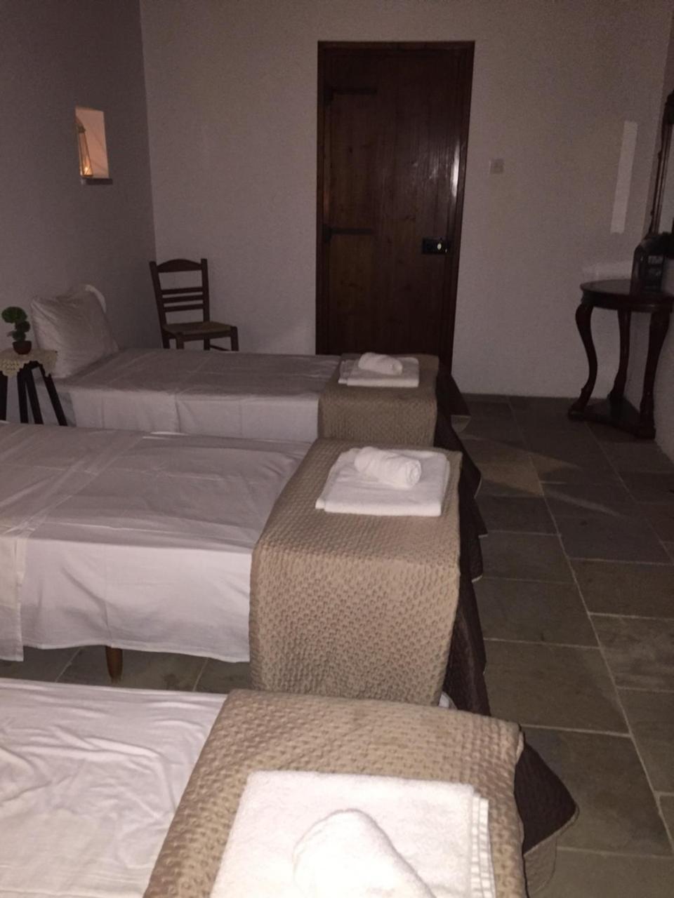הוילה Alaminos Charoullas Traditional Mansion מראה חיצוני תמונה